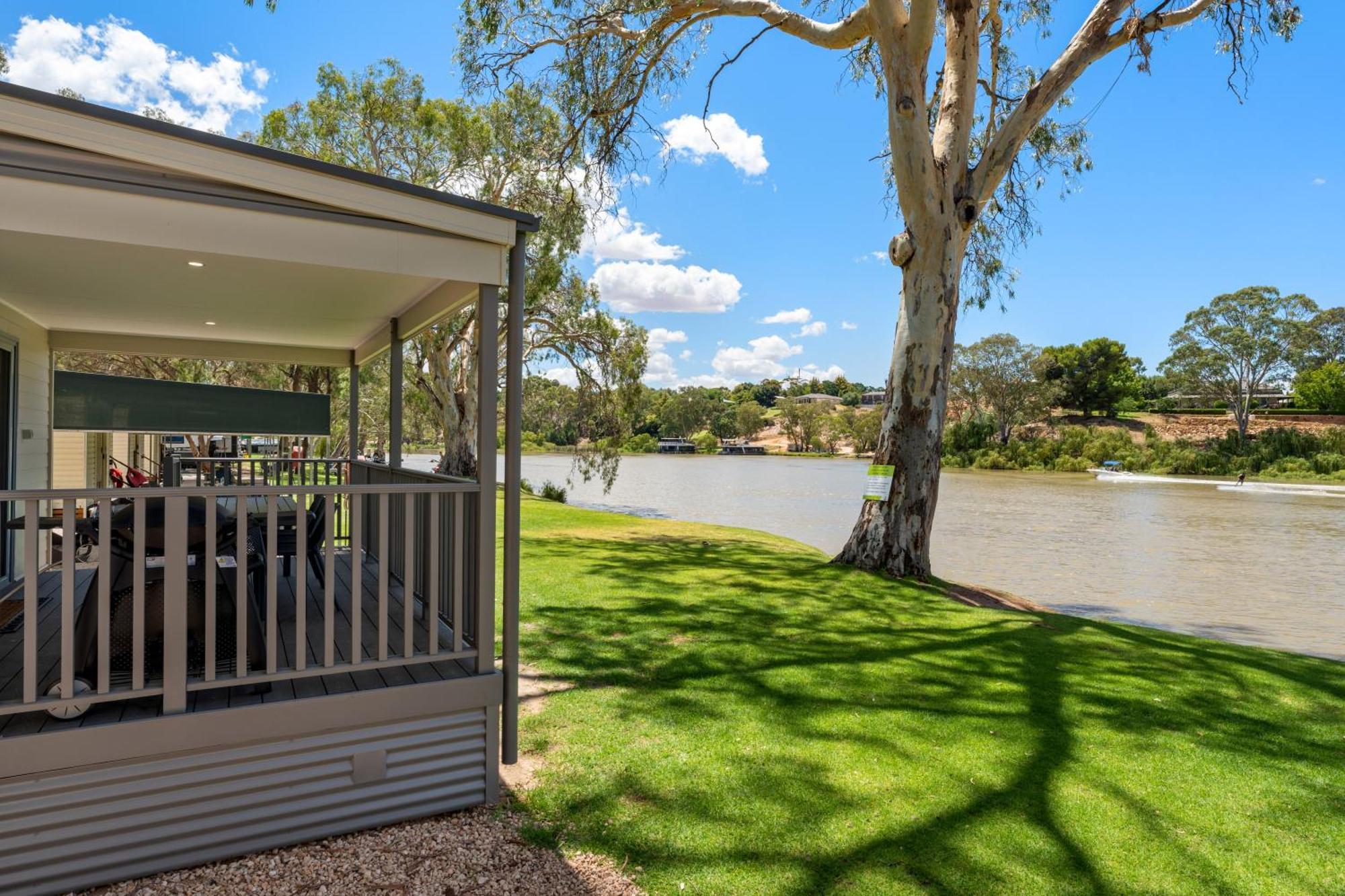Echo Holiday Parks - Renmark Esterno foto