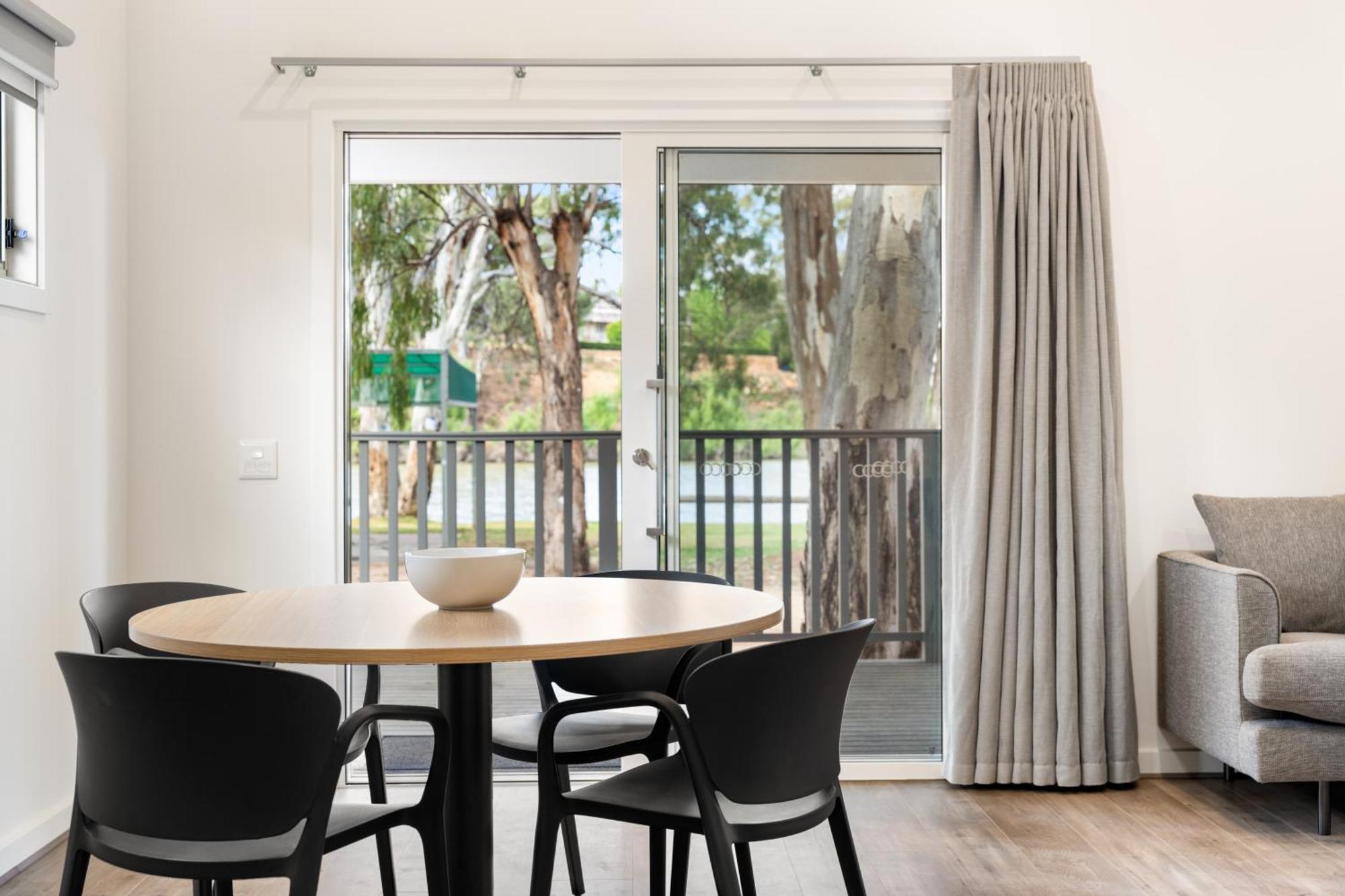 Echo Holiday Parks - Renmark Esterno foto
