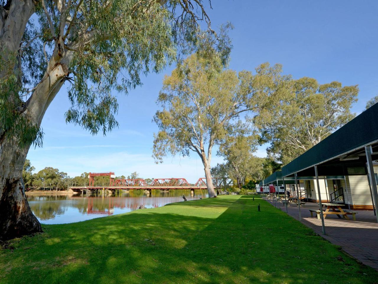 Echo Holiday Parks - Renmark Esterno foto